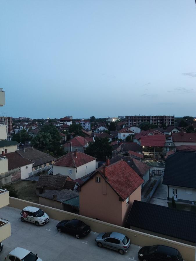 M Apartment *